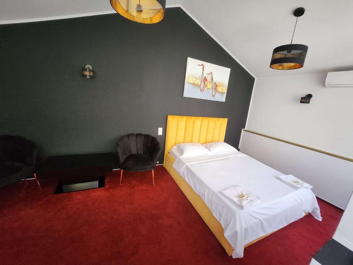 Karma Coffe&Room'S Bucareste Exterior foto